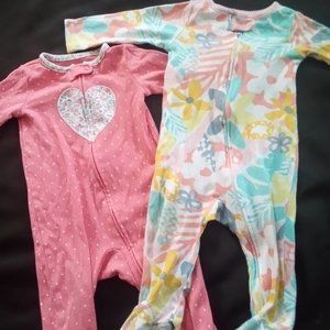 5\$25 Carter's zipper pjs 9M
